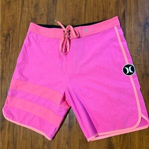 Hurley Phantom pink board shorts (33)